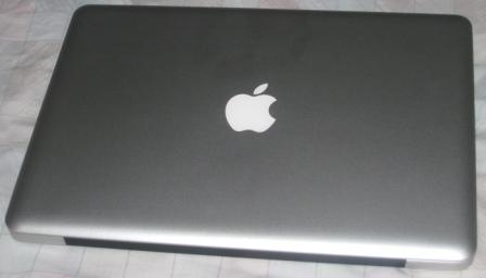 the Macbook aluminum!